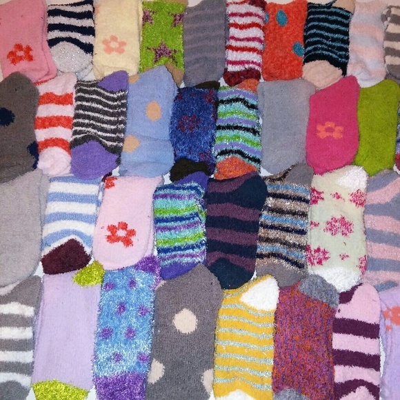 Set of 5 Fuzzy‎ Socks - Picture 3 of 5